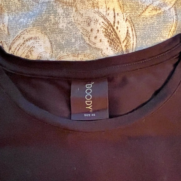 Boody Bundle (2) Bamboo Viscose White & Black Graphic Tee Sz XS EUC - Picture 10 of 11